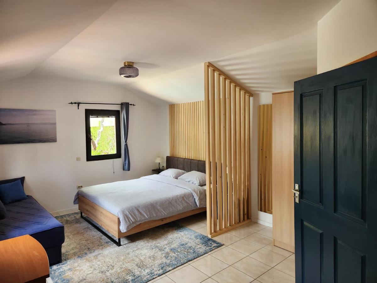 Pension Lale Apartment Pestani Ngoại thất bức ảnh
